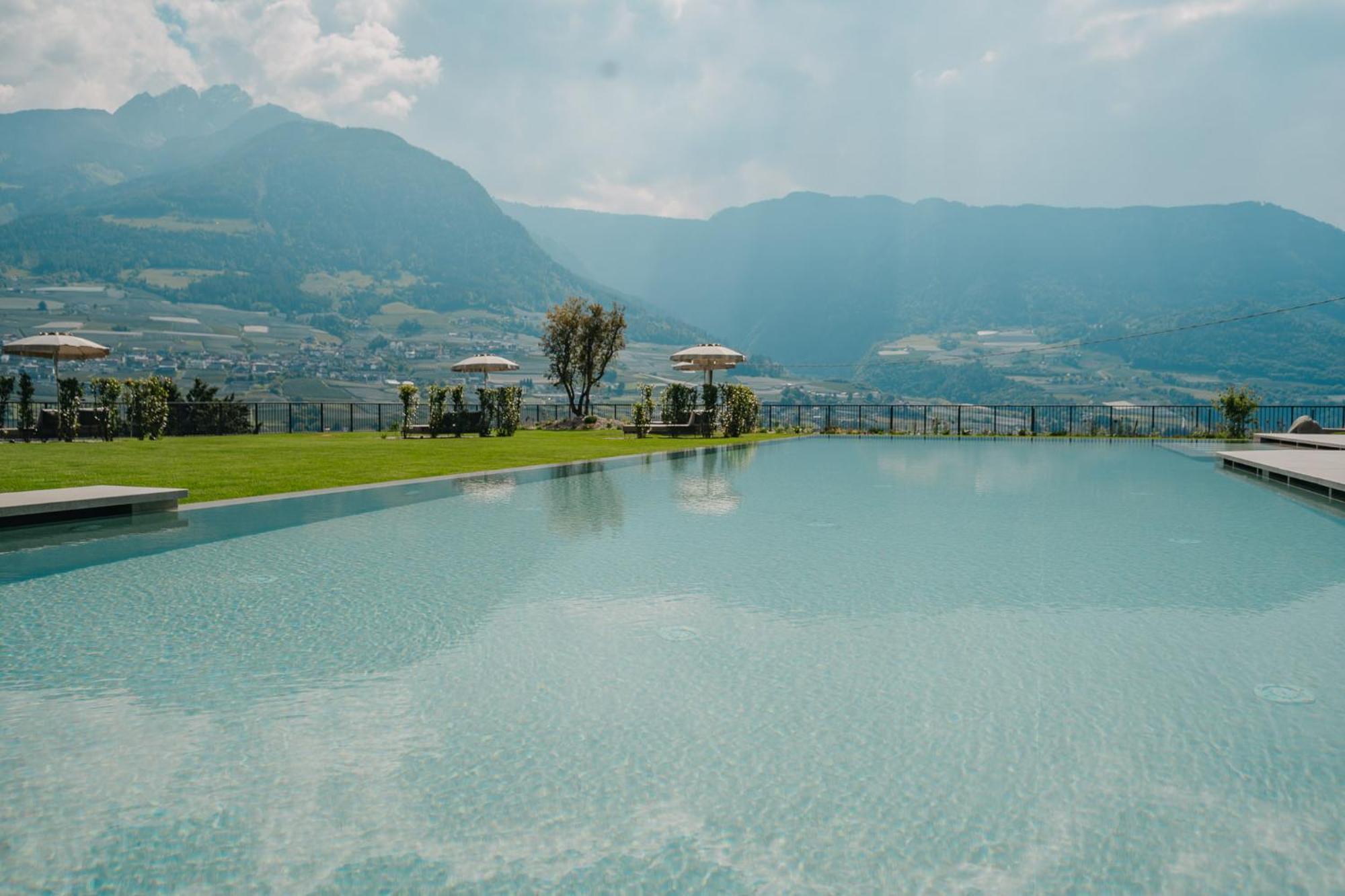 Hotel Lisetta Tirolo Esterno foto