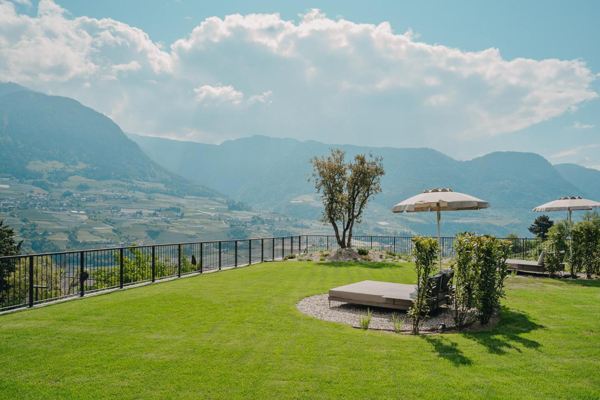 Hotel Lisetta Tirolo Esterno foto